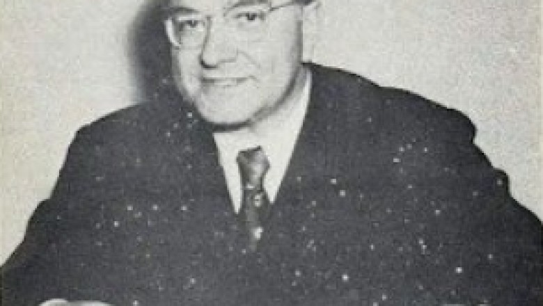 UMA FILOSOFIA ANTICOLONIALISTA - REPRODUÇAO DA ENTREVISTA DO ÚLTIMA HORA COM O ENGENHEIRO HILDEBRANDO HORTA BARBOSA EM 1957.